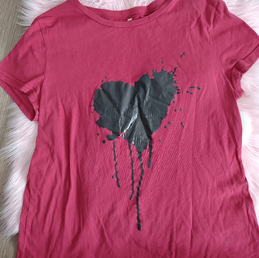 Burgundy dripping black emo shirt XL